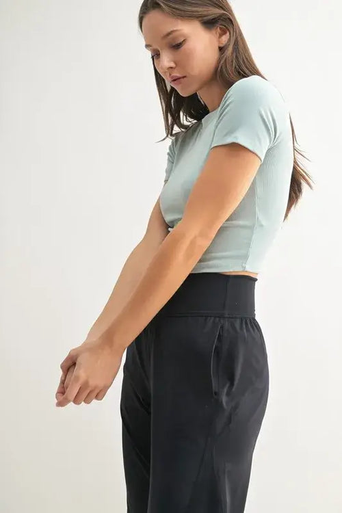 MONO B Essential Micro-ribbed Cropped Athleisure Tee