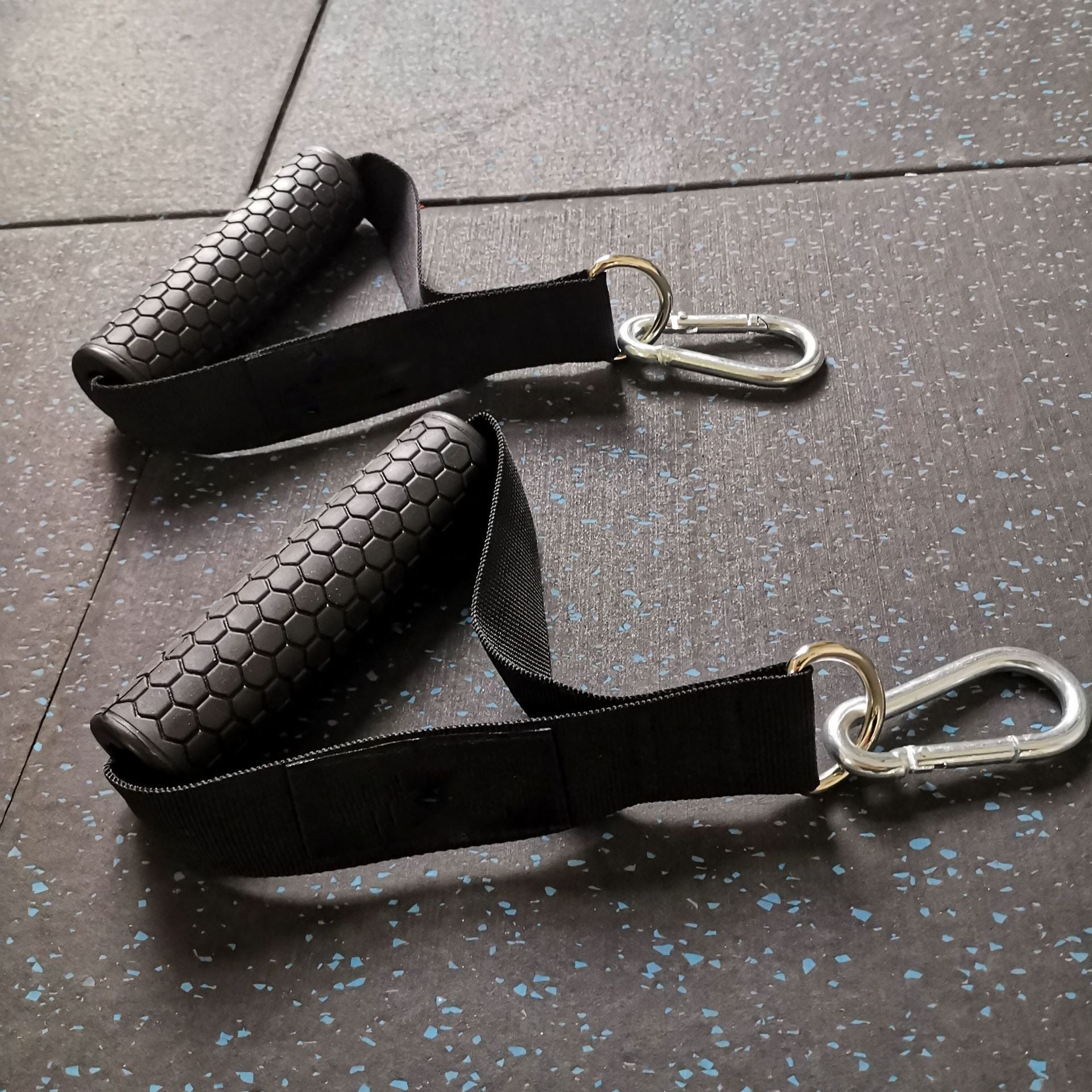 Gym Resistance Bands Handles Anti-slip Grip Strong with textured grips and durable clips for versatile workouts.