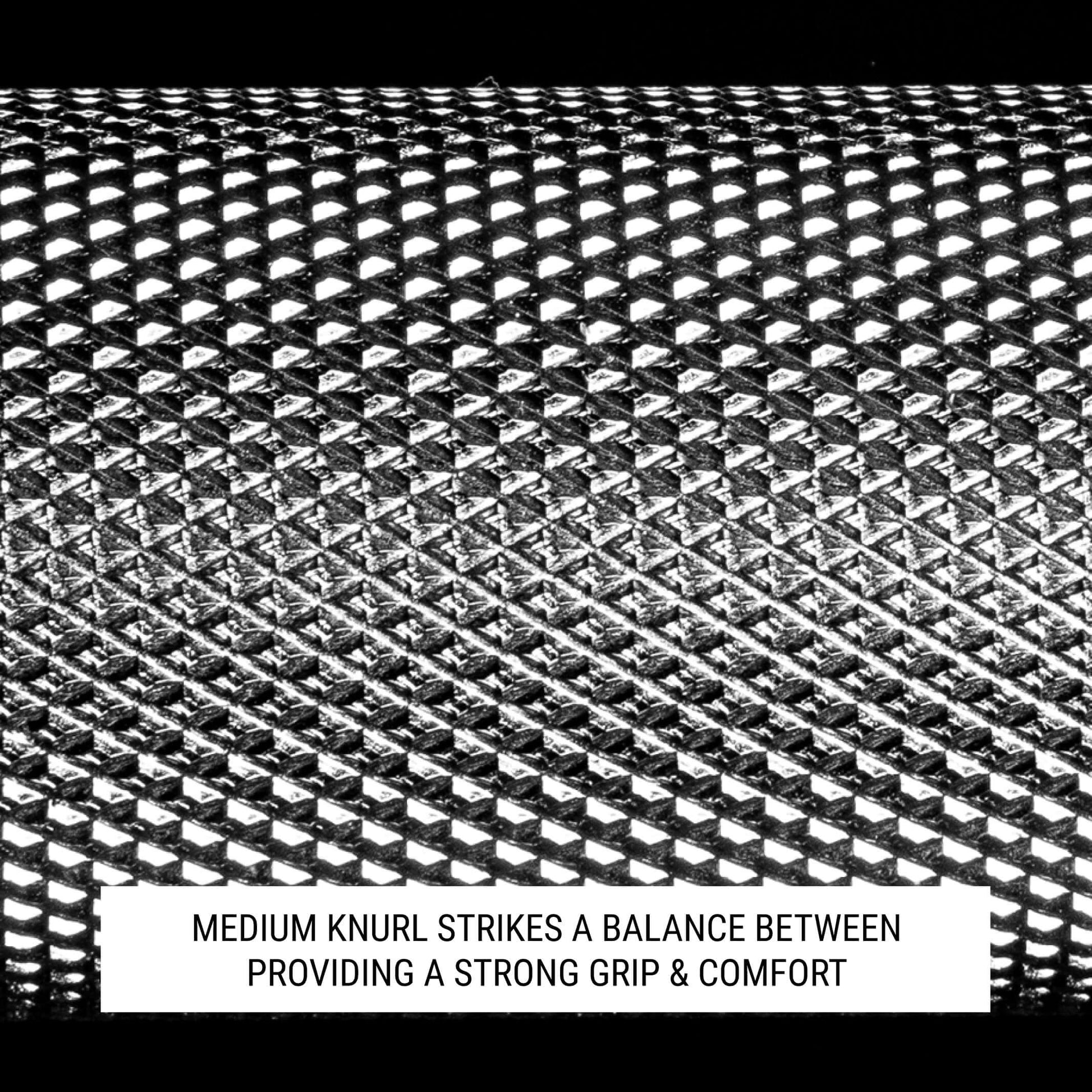 Steel Magnolia IWF Women’s Training Bar medium knurling showcasing grip and comfort for optimal performance